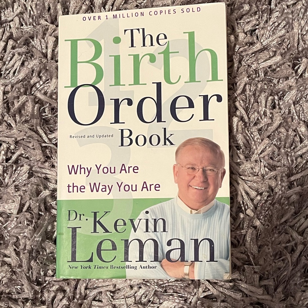 The Birth Order Book. Good used condition.